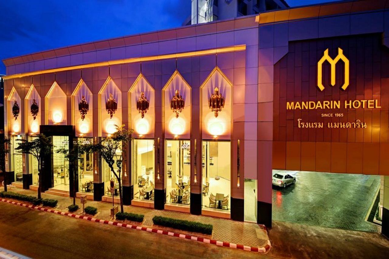 Mandarin Hotel Managed By Centre Point Bangkok Kültér fotó